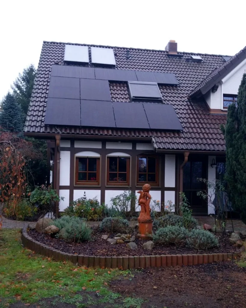 Photovoltaik-Montage – Salvus Elektrotechnik