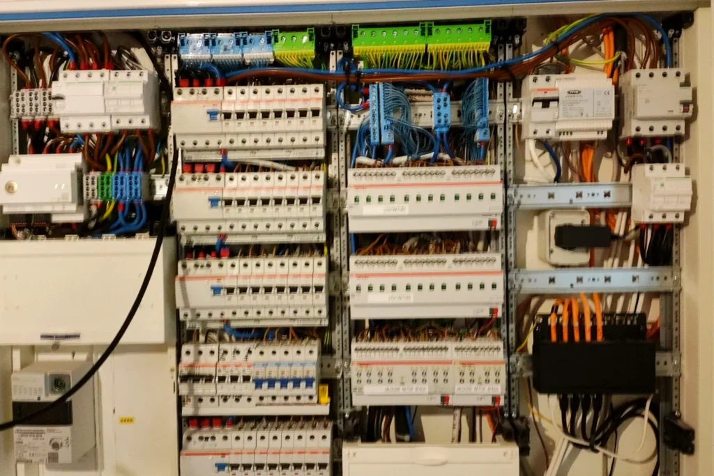 Elektroverteilung, gebaut von Salvus Elektrotechnik
